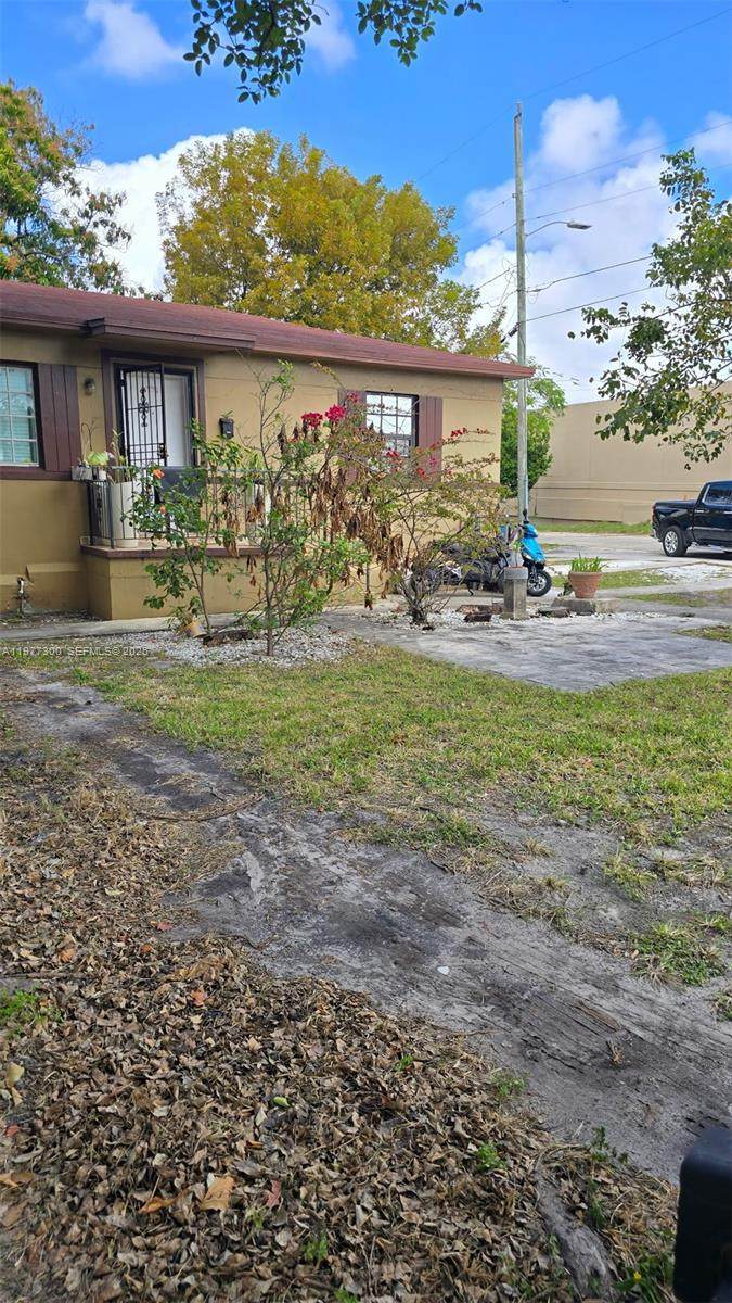 https://bt-photos.global.ssl.fastly.net/miami/orig_boomver_1_A11977300-2.jpg