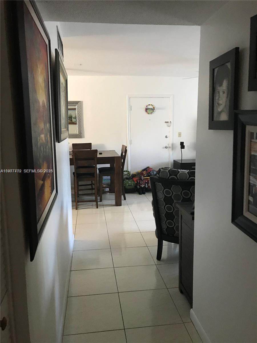 https://bt-photos.global.ssl.fastly.net/miami/orig_boomver_1_A11977412-2.jpg