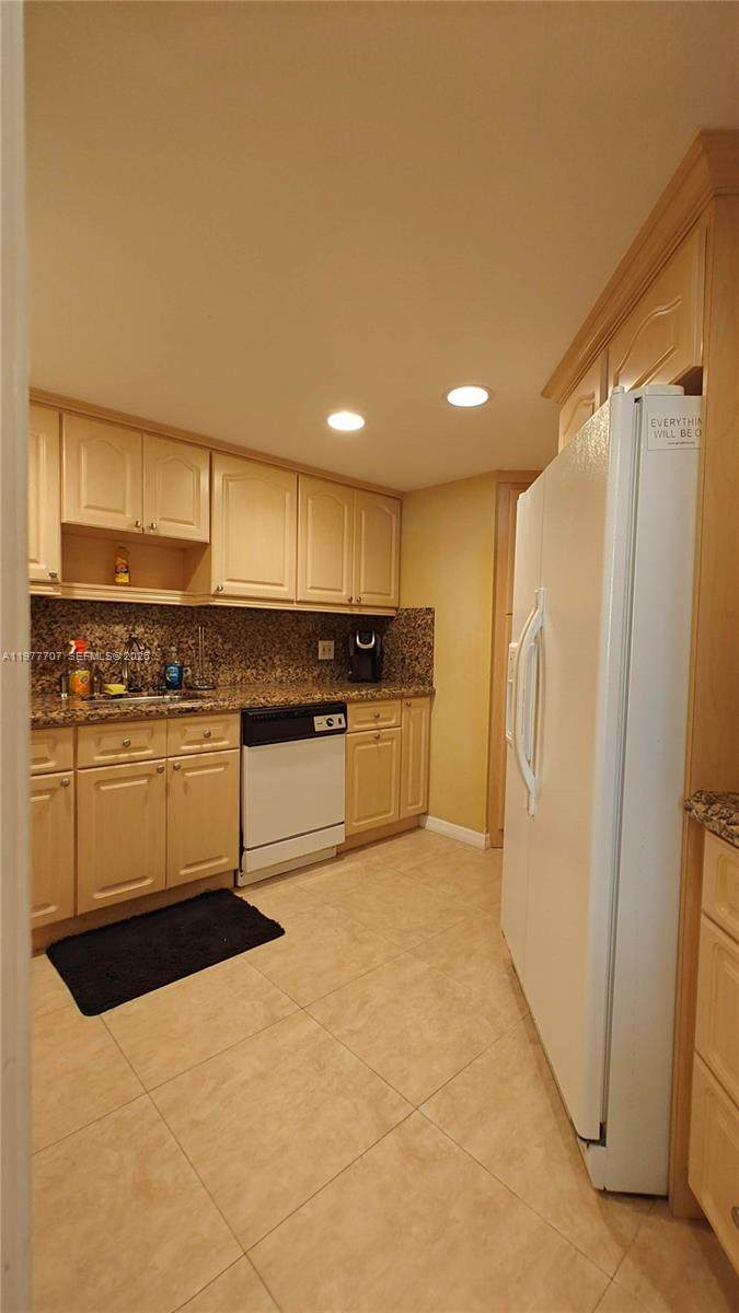 https://bt-photos.global.ssl.fastly.net/miami/1280_boomver_1_A11977707-2.jpg