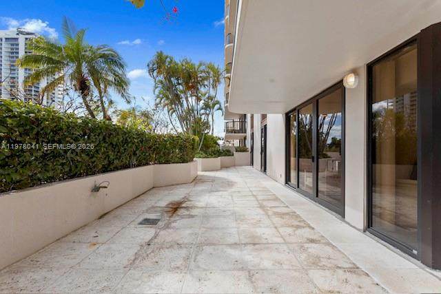 19667 Turnberry Way - Photo 1