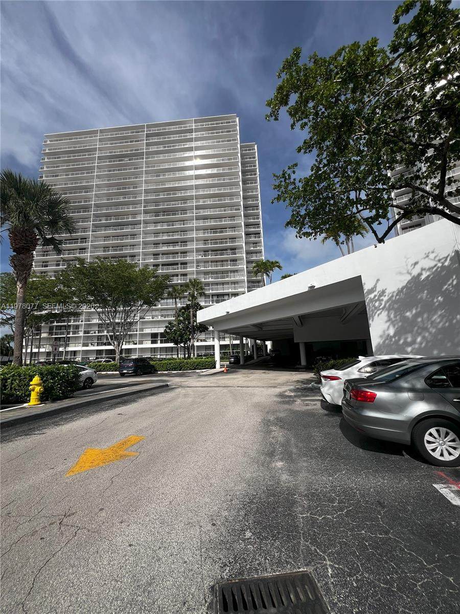 https://bt-photos.global.ssl.fastly.net/miami/orig_boomver_1_A11978077-2.jpg