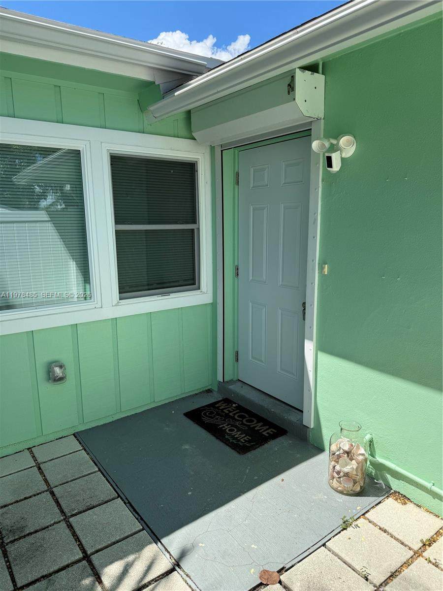 https://bt-photos.global.ssl.fastly.net/miami/orig_boomver_1_A11978485-2.jpg