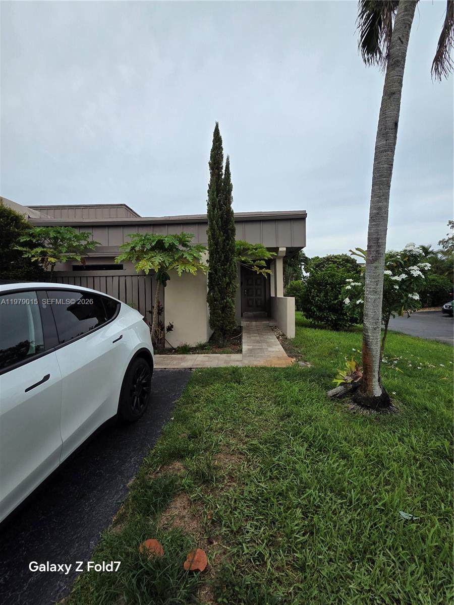 https://bt-photos.global.ssl.fastly.net/miami/orig_boomver_1_A11979015-2.jpg