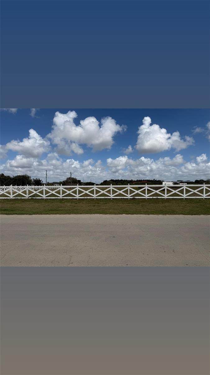 https://bt-photos.global.ssl.fastly.net/miami/orig_boomver_1_A11979055-2.jpg