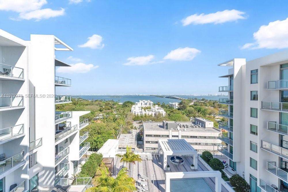 3900 Biscayne Blvd - Photo 1