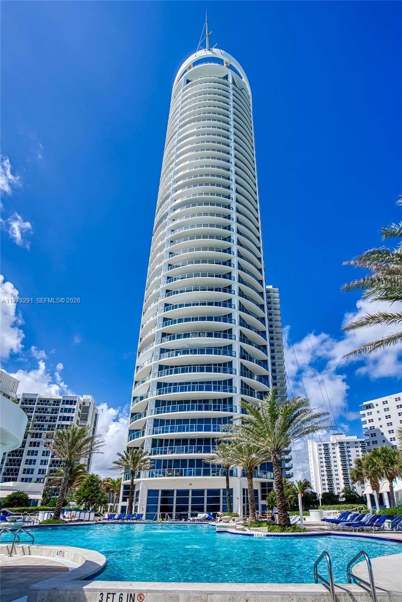 3101 Ocean Dr - Photo 1