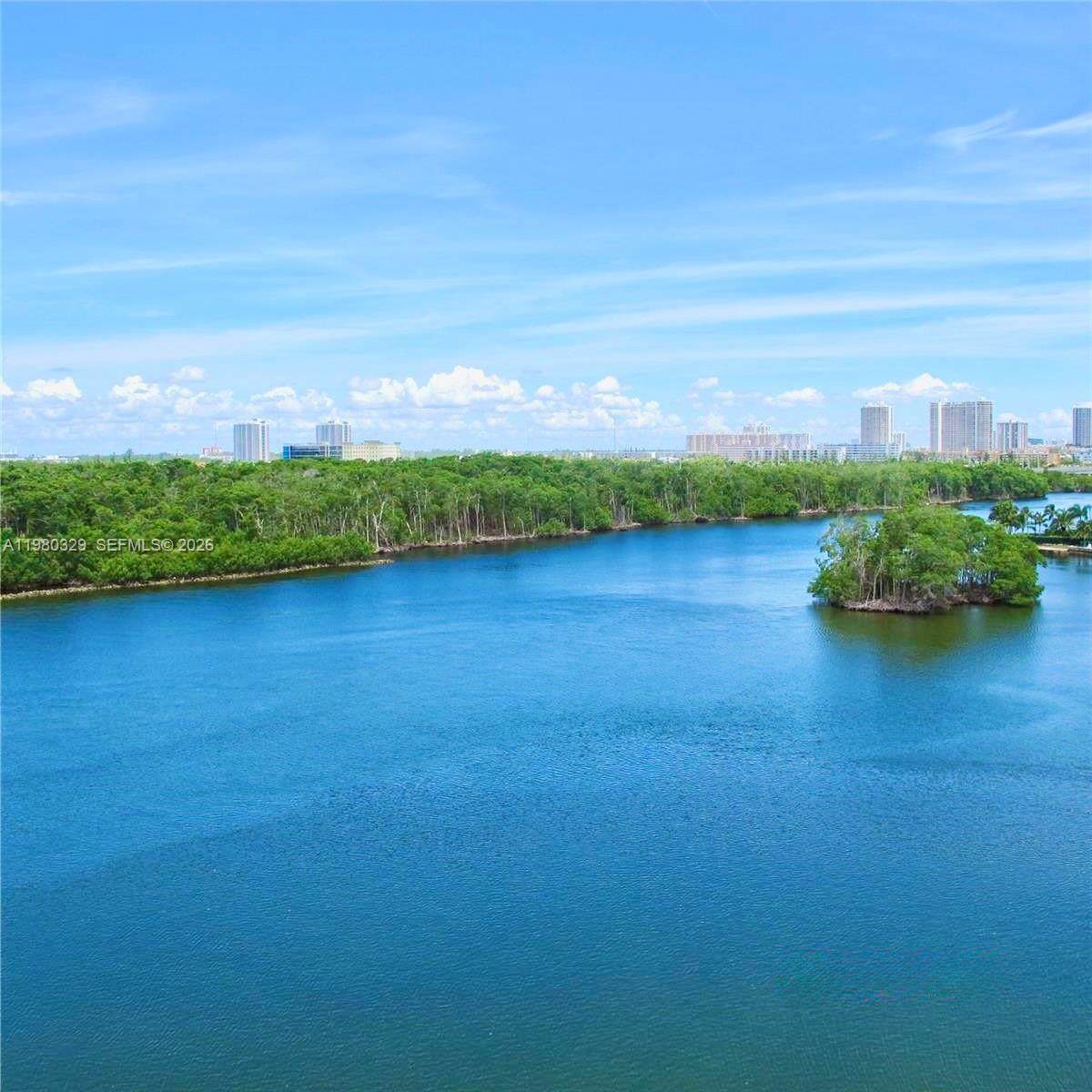 https://bt-photos.global.ssl.fastly.net/miami/orig_boomver_1_A11980329-2.jpg