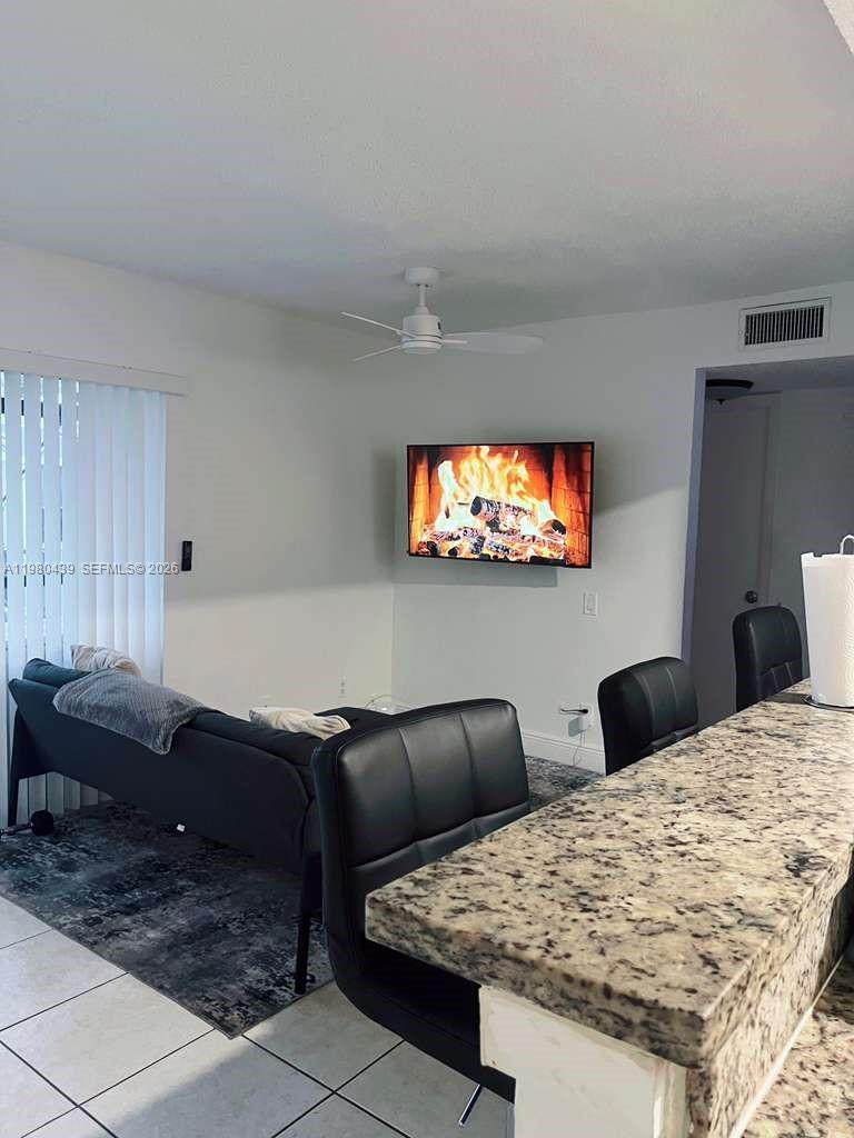 4435 Treehouse Ln - Photo 1