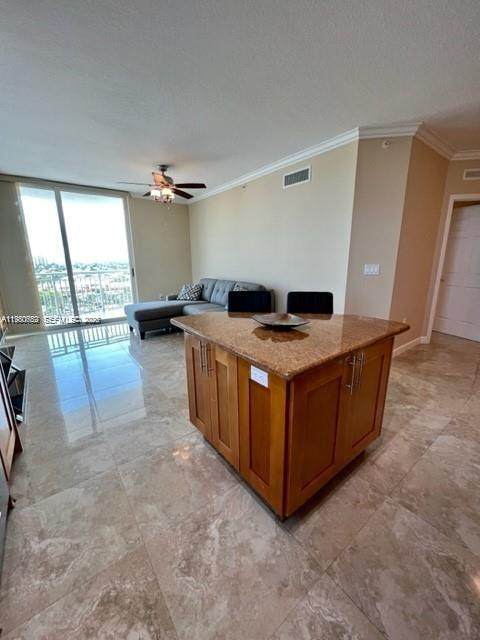 https://bt-photos.global.ssl.fastly.net/miami/orig_boomver_1_A11980652-2.jpg