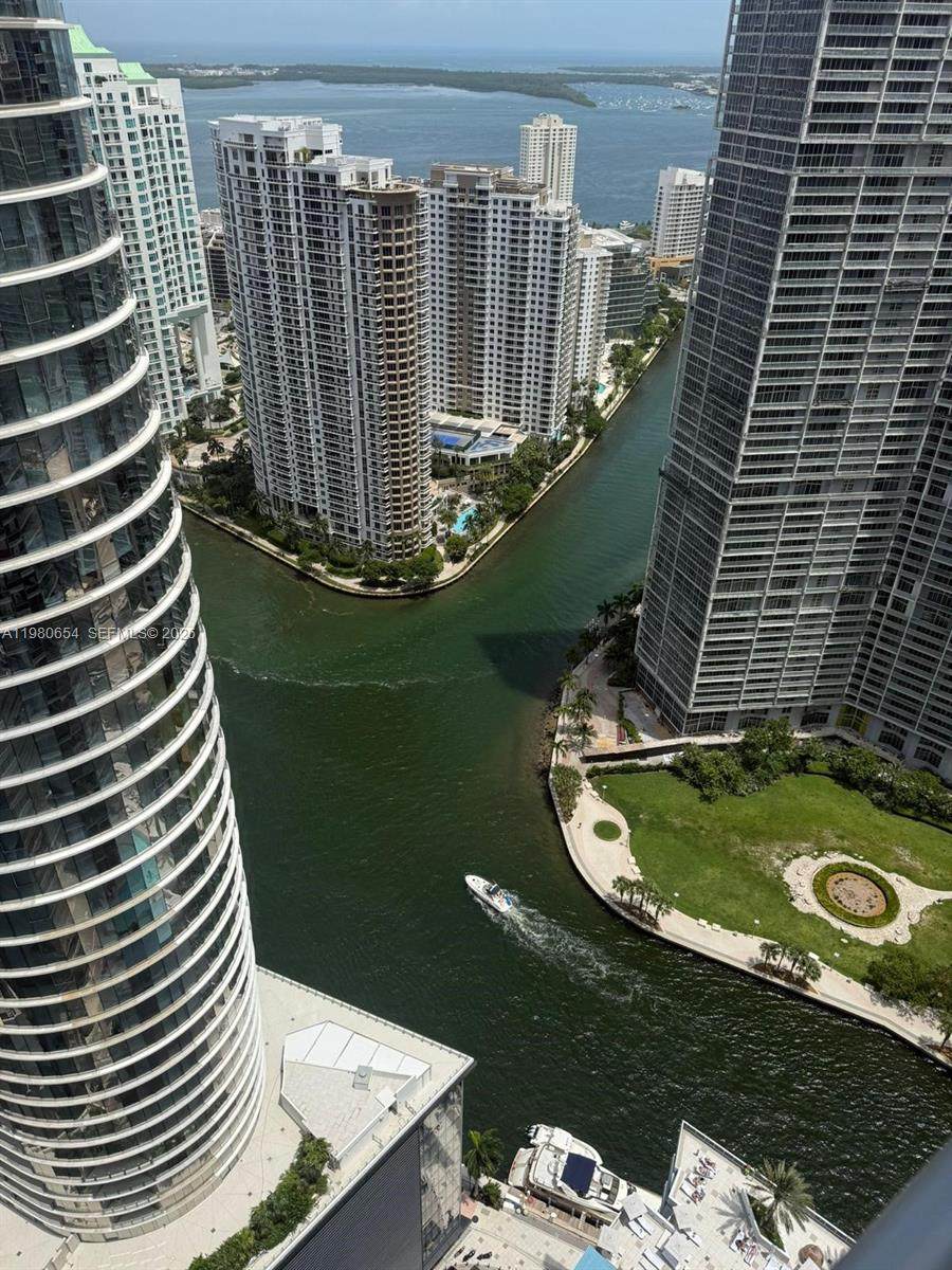 200 Biscayne Boulevard Way - Photo 1