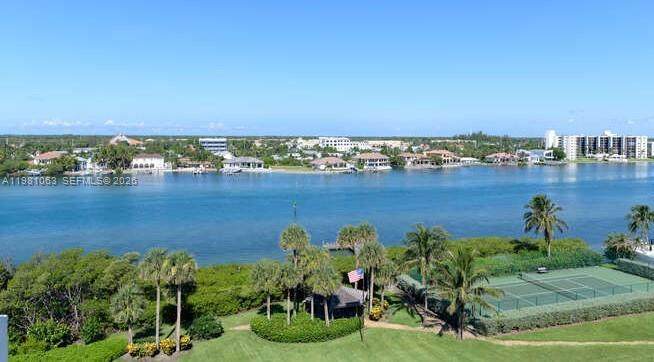 https://bt-photos.global.ssl.fastly.net/miami/orig_boomver_1_A11981063-2.jpg