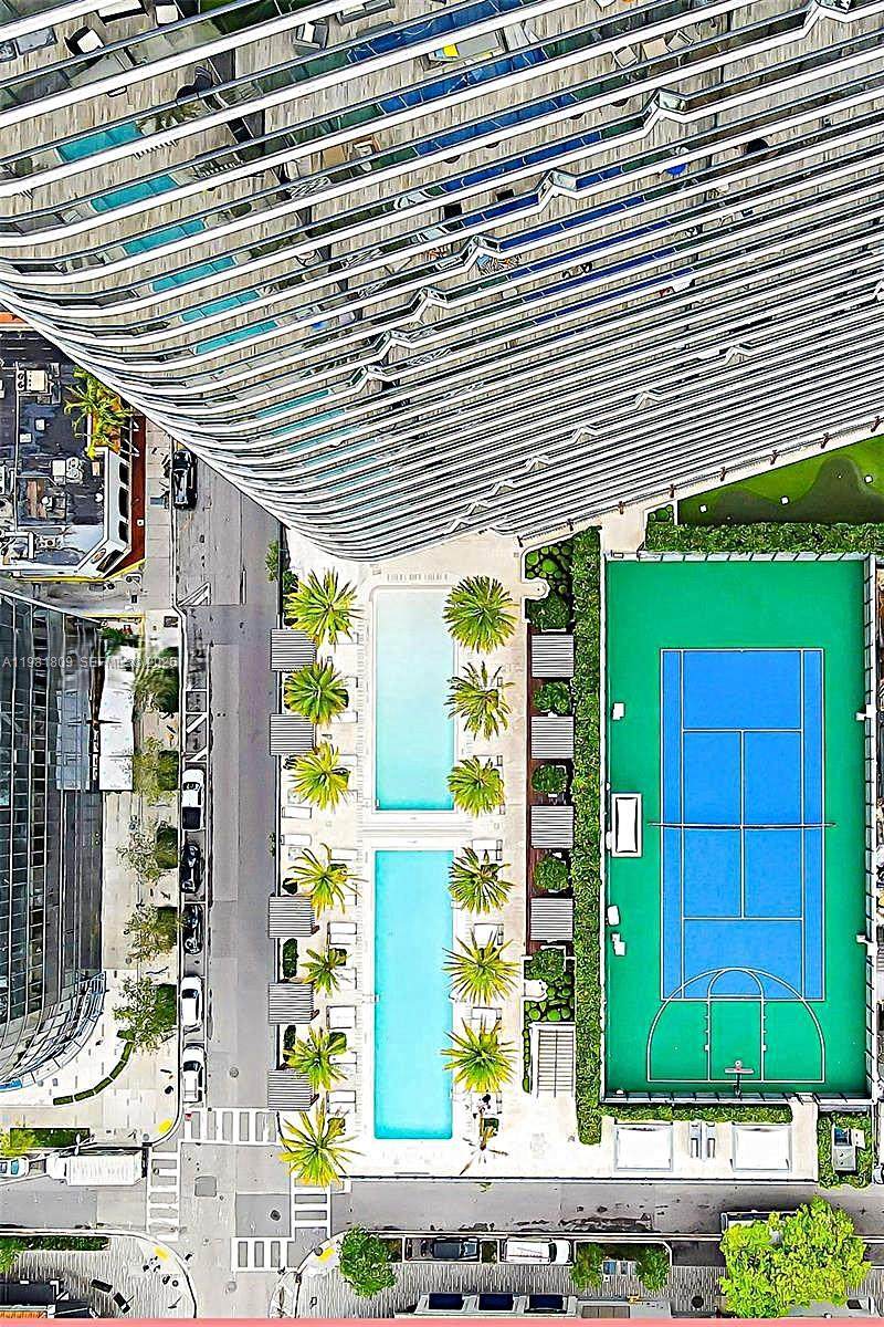 https://bt-photos.global.ssl.fastly.net/miami/orig_boomver_1_A11981809-2.jpg