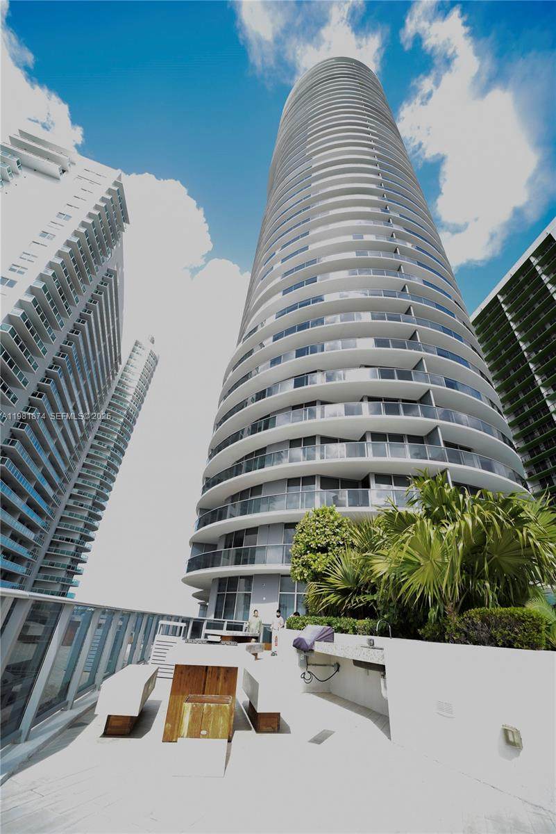 https://bt-photos.global.ssl.fastly.net/miami/orig_boomver_1_A11981874-2.jpg