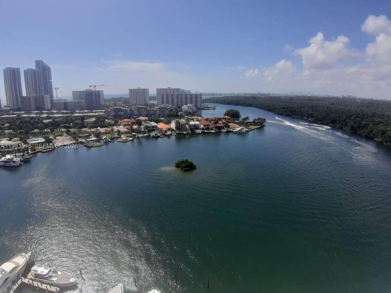 https://bt-photos.global.ssl.fastly.net/miami/orig_boomver_1_A11981915-2.jpg