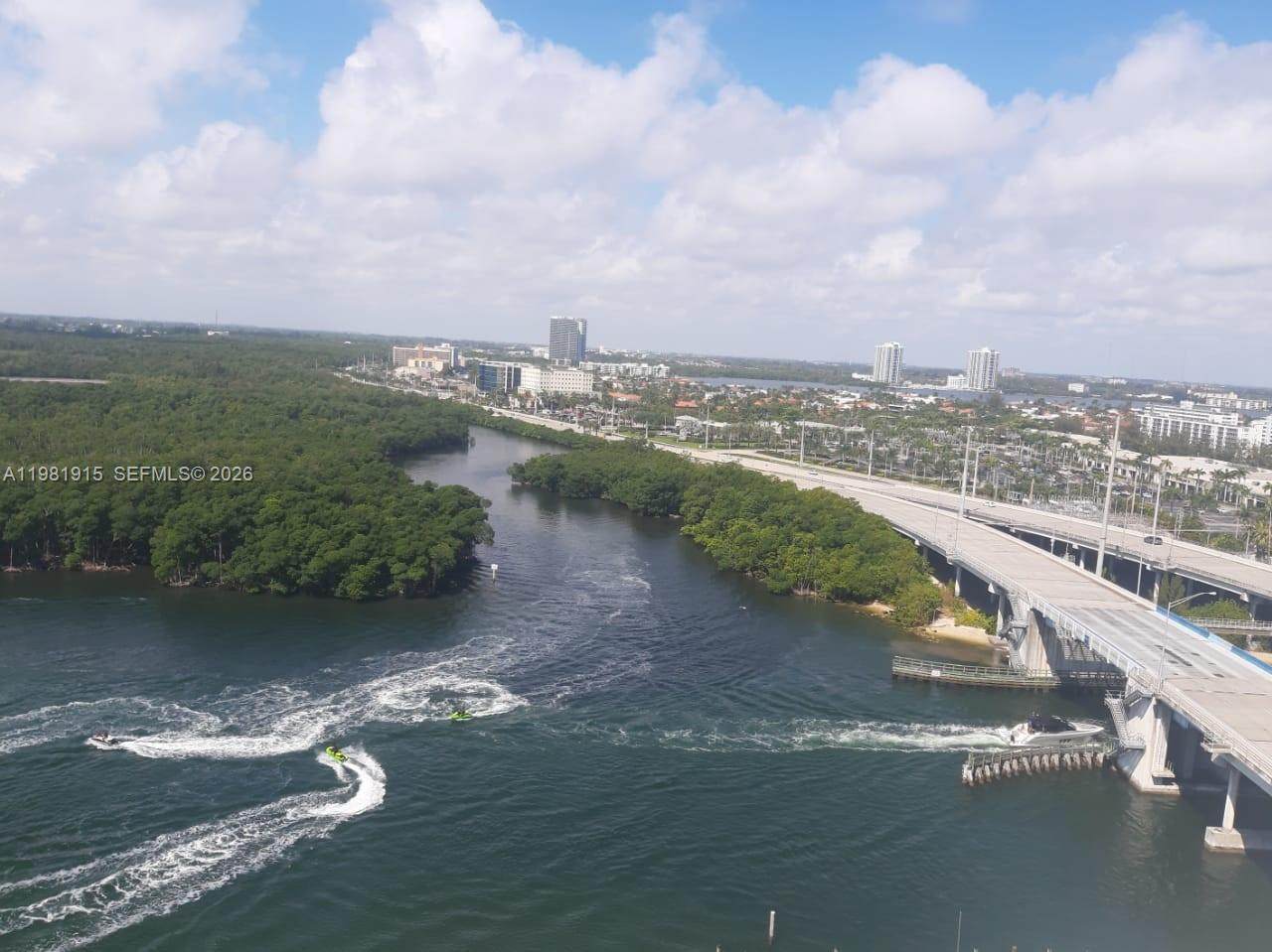 https://bt-photos.global.ssl.fastly.net/miami/orig_boomver_1_A11981915-2.jpg