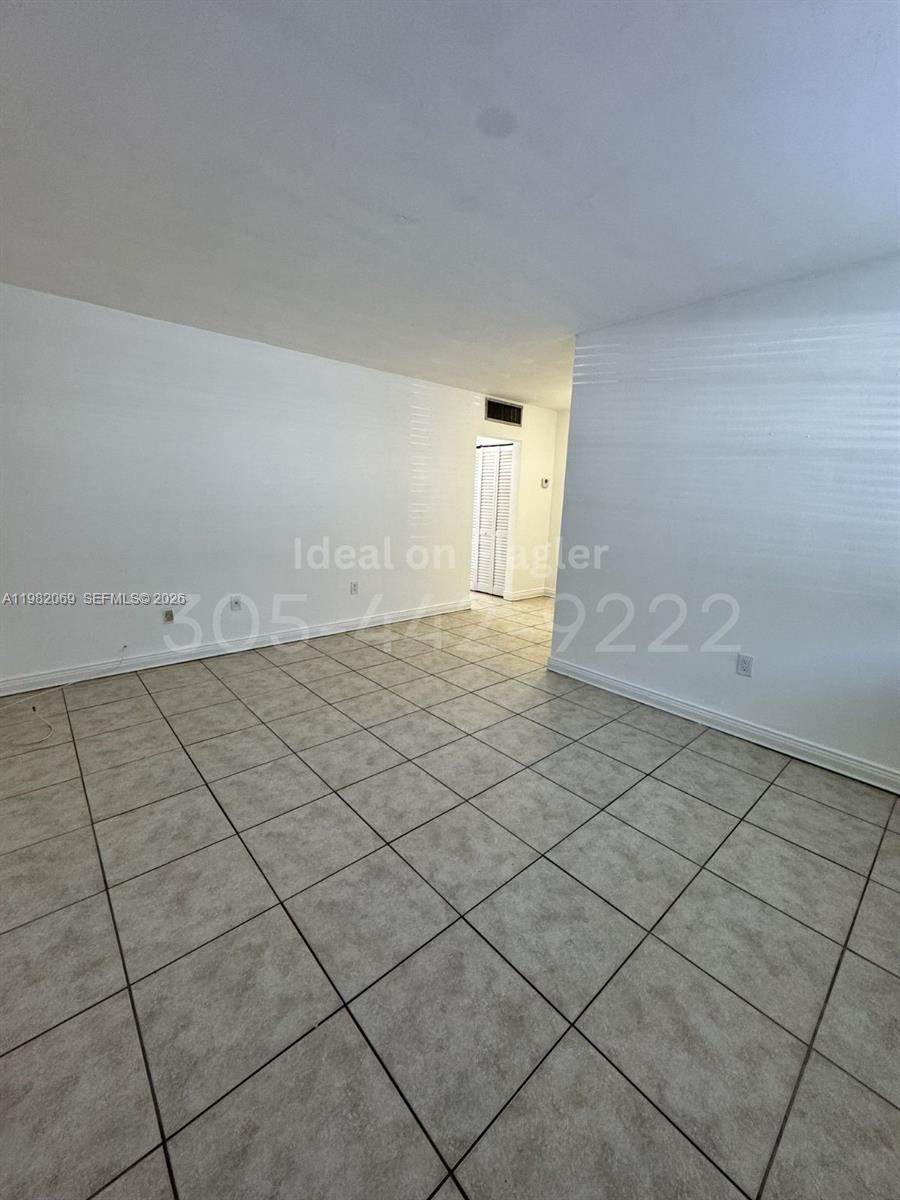 https://bt-photos.global.ssl.fastly.net/miami/orig_boomver_1_A11982069-2.jpg