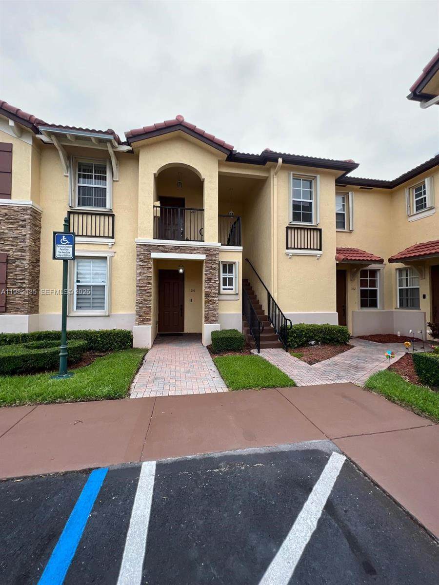 1420 33rd Ave - Photo 1