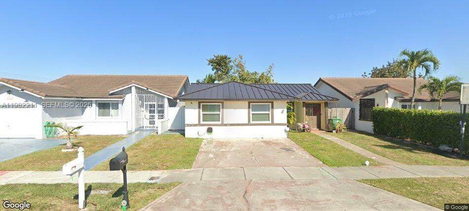 13485 28th St - Photo 1