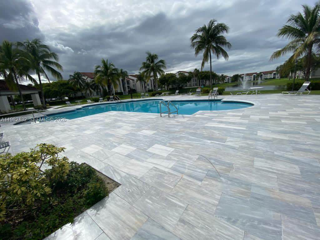 https://bt-photos.global.ssl.fastly.net/miami/orig_boomver_1_A11982432-2.jpg