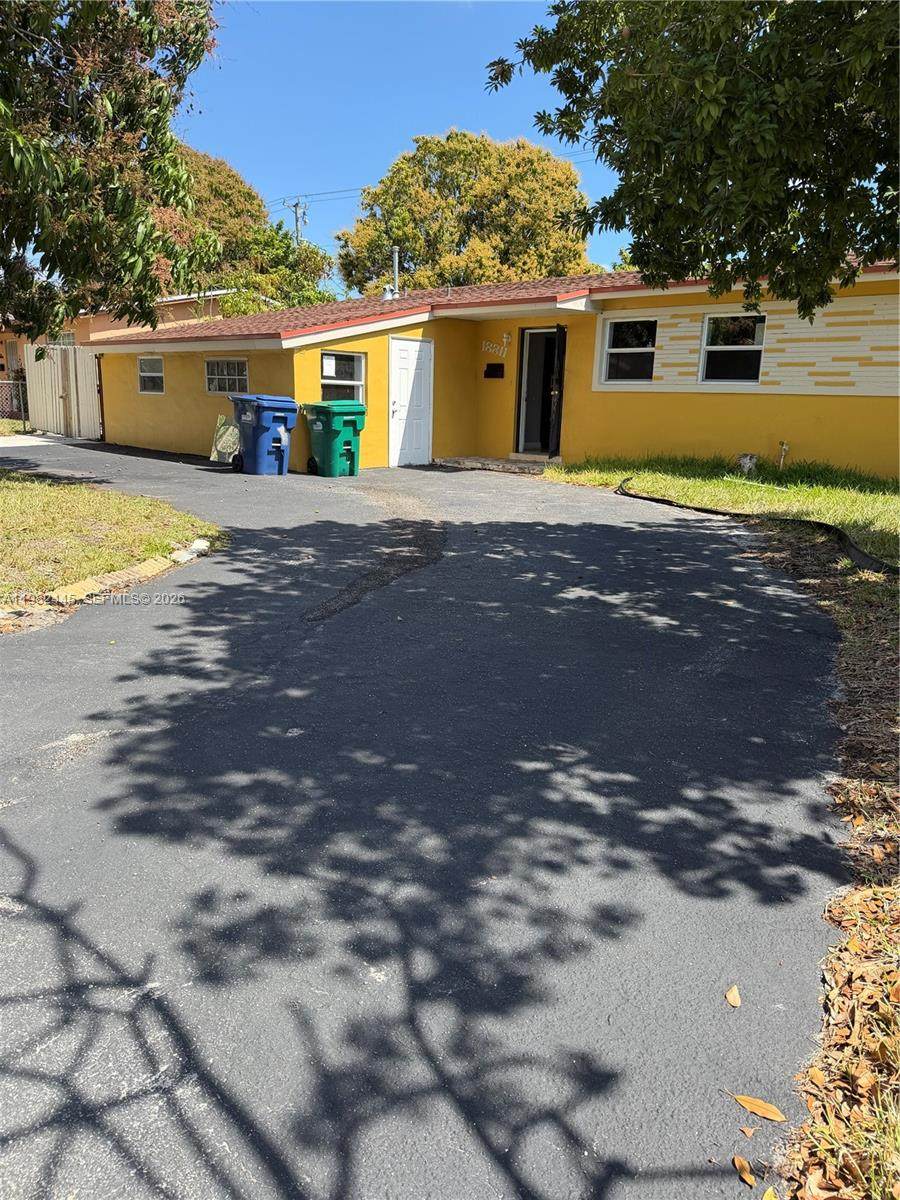 18811 24th Ave - Photo 1
