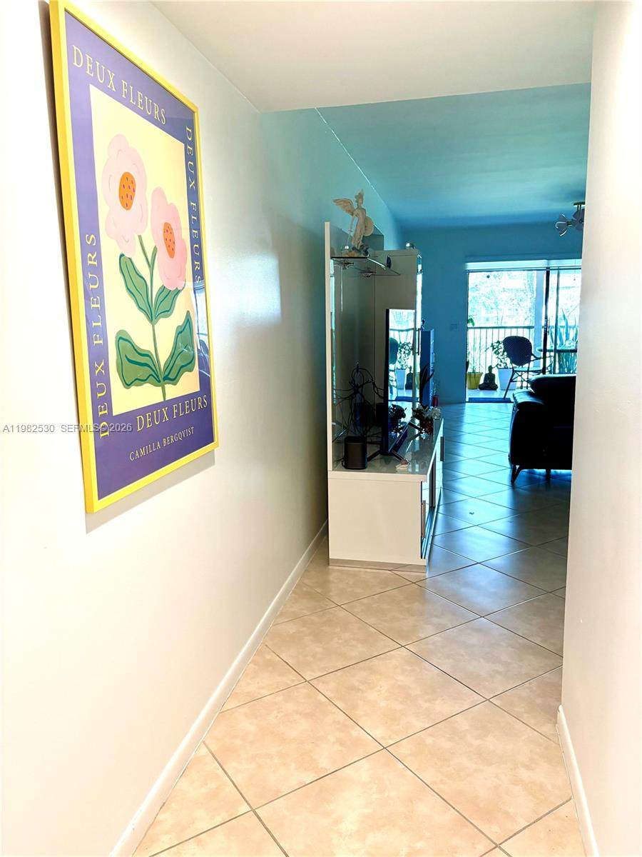 https://bt-photos.global.ssl.fastly.net/miami/1280_boomver_1_A11982530-2.jpg