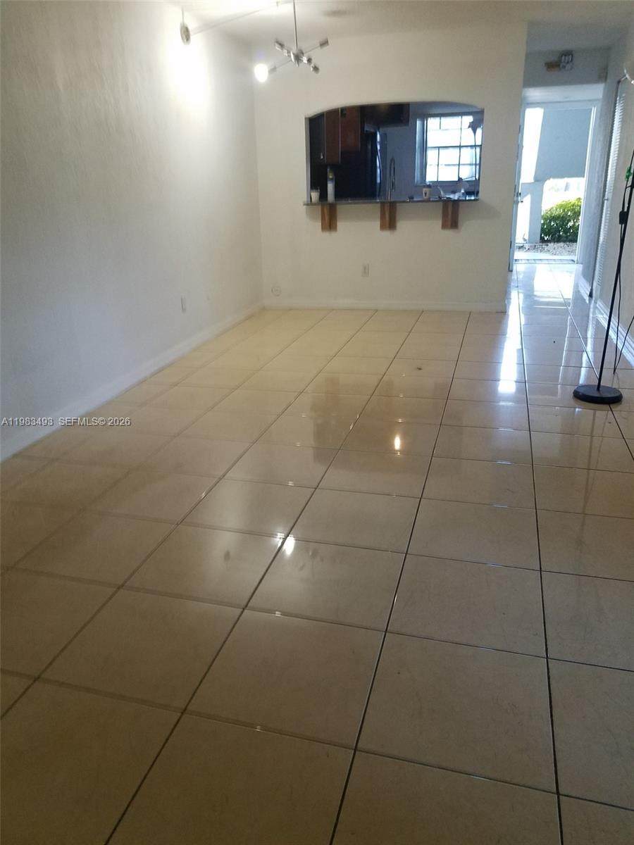 https://bt-photos.global.ssl.fastly.net/miami/orig_boomver_1_A11983493-2.jpg