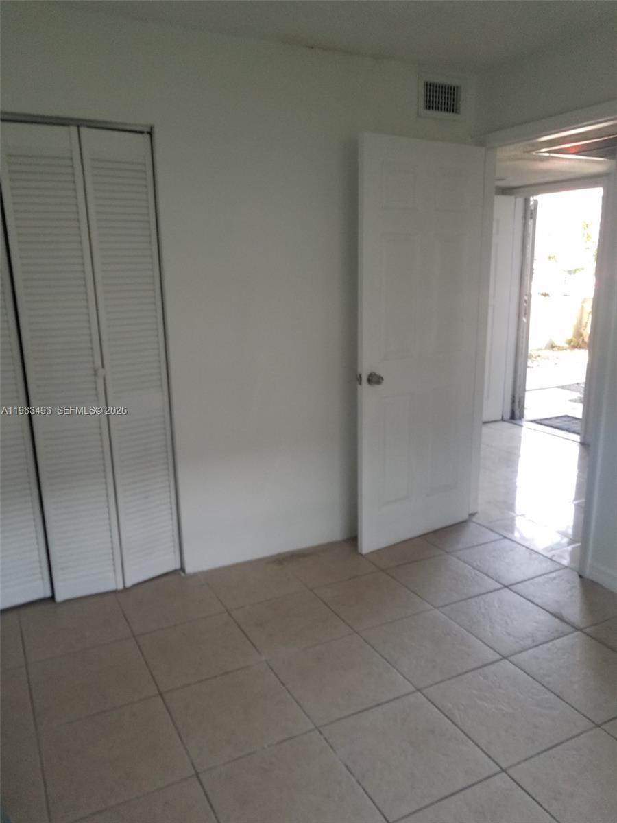 https://bt-photos.global.ssl.fastly.net/miami/orig_boomver_1_A11983493-2.jpg