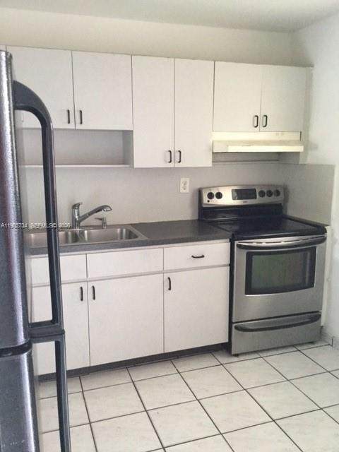 1855 60th St - Photo 1