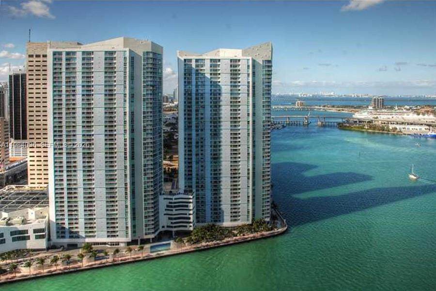 https://bt-photos.global.ssl.fastly.net/miami/orig_boomver_1_A11984036-2.jpg
