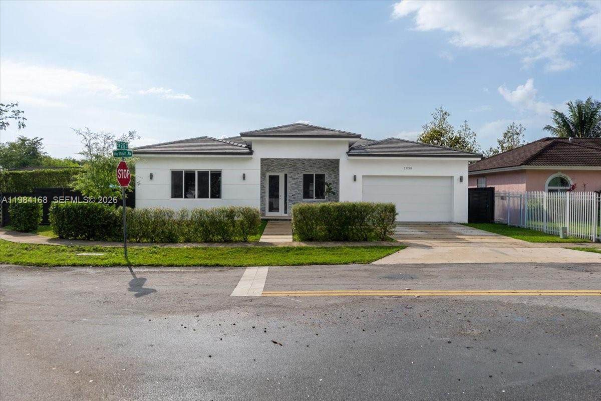 21205 Ingraham Ave Rd - Photo 1