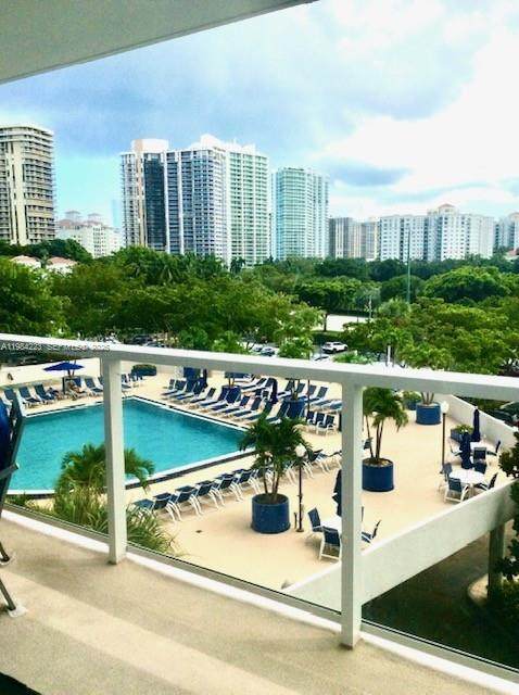 https://bt-photos.global.ssl.fastly.net/miami/orig_boomver_1_A11984223-2.jpg