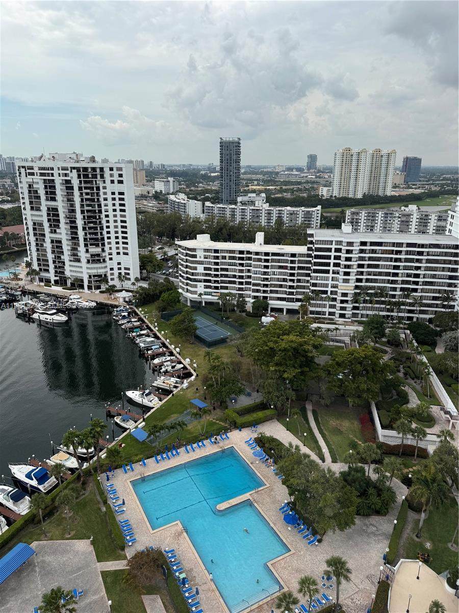 https://bt-photos.global.ssl.fastly.net/miami/1280_boomver_1_A11984524-2.jpg