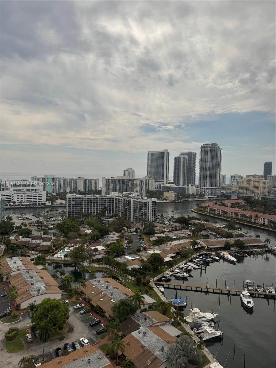 https://bt-photos.global.ssl.fastly.net/miami/1280_boomver_1_A11984524-2.jpg