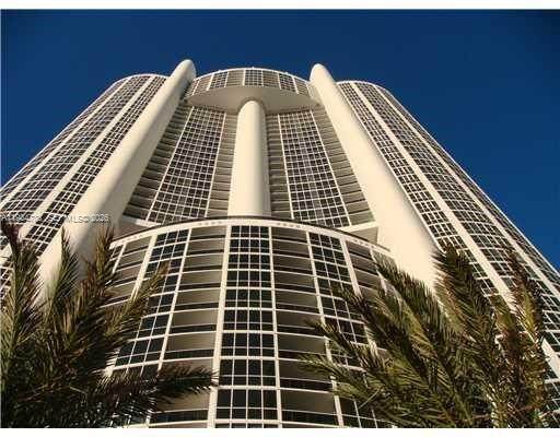 18201 Collins Ave - Photo 1