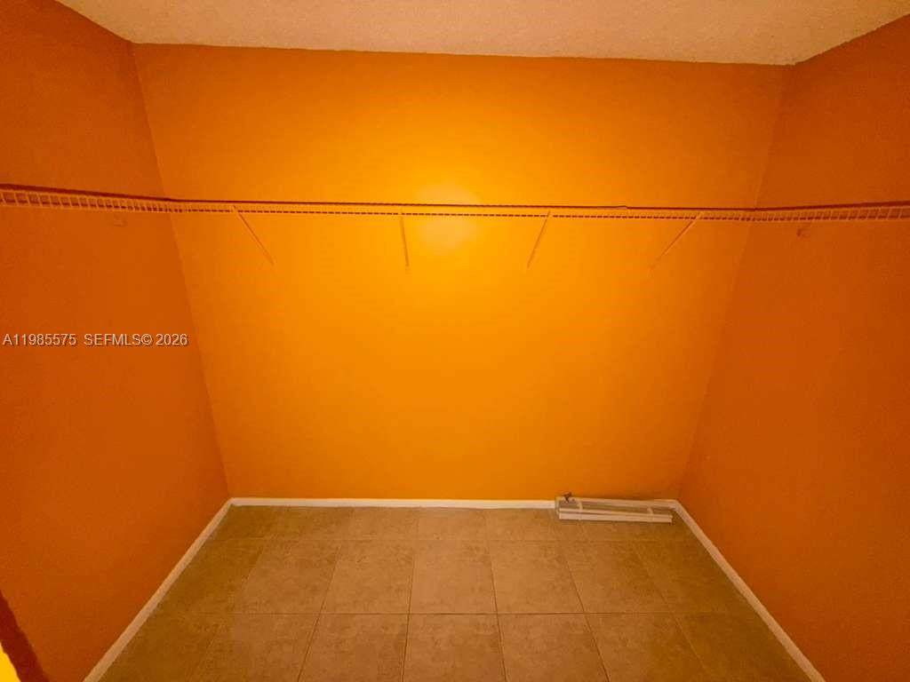 https://bt-photos.global.ssl.fastly.net/miami/orig_boomver_1_A11985575-2.jpg