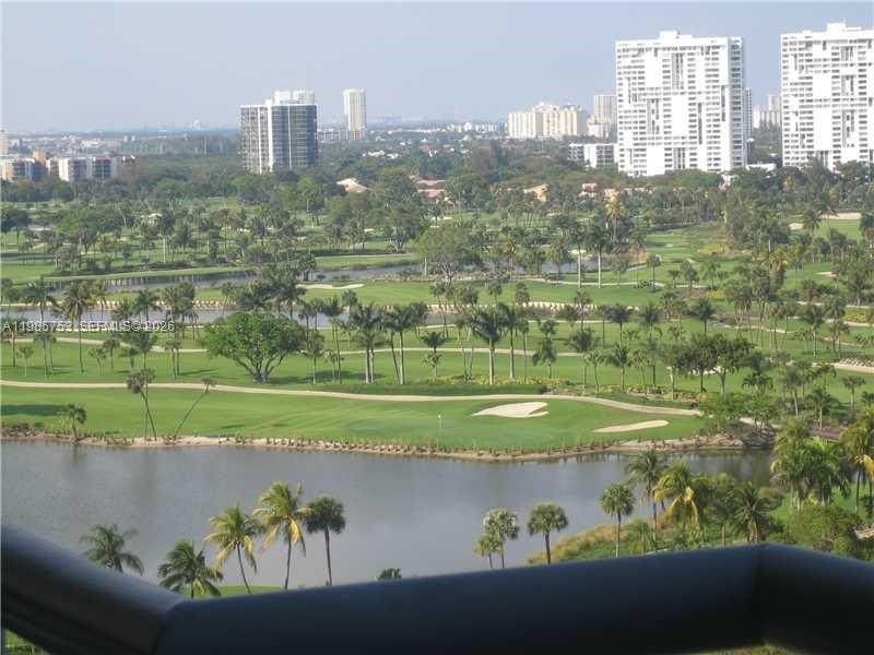 https://bt-photos.global.ssl.fastly.net/miami/orig_boomver_1_A11985753-2.jpg