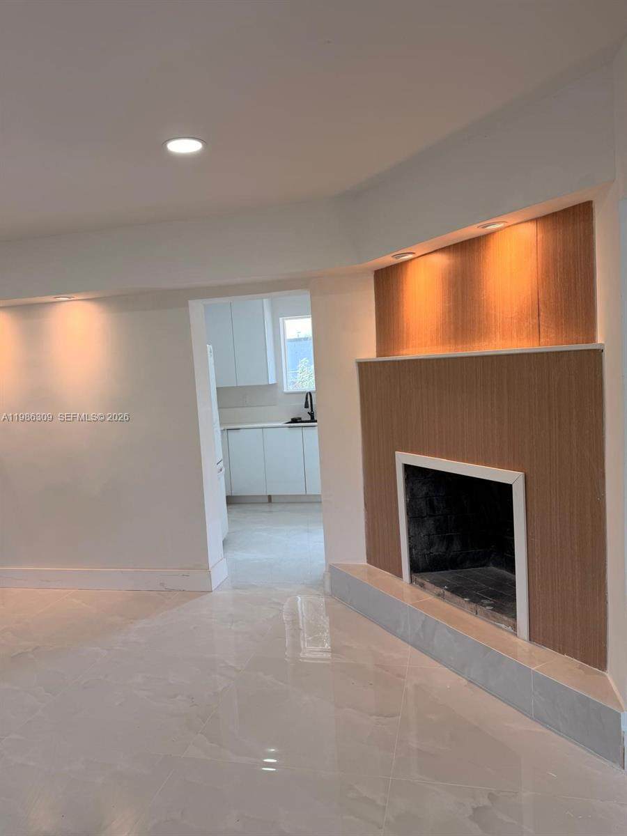 1965 Breezy Ln - Photo 1
