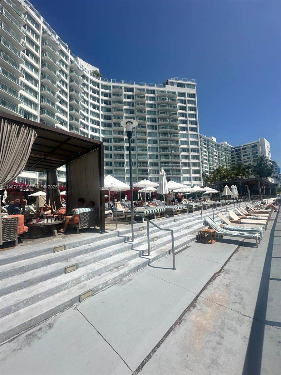 1100 West Ave - Photo 1