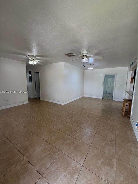https://bt-photos.global.ssl.fastly.net/miami/orig_boomver_1_A11988278-2.jpg