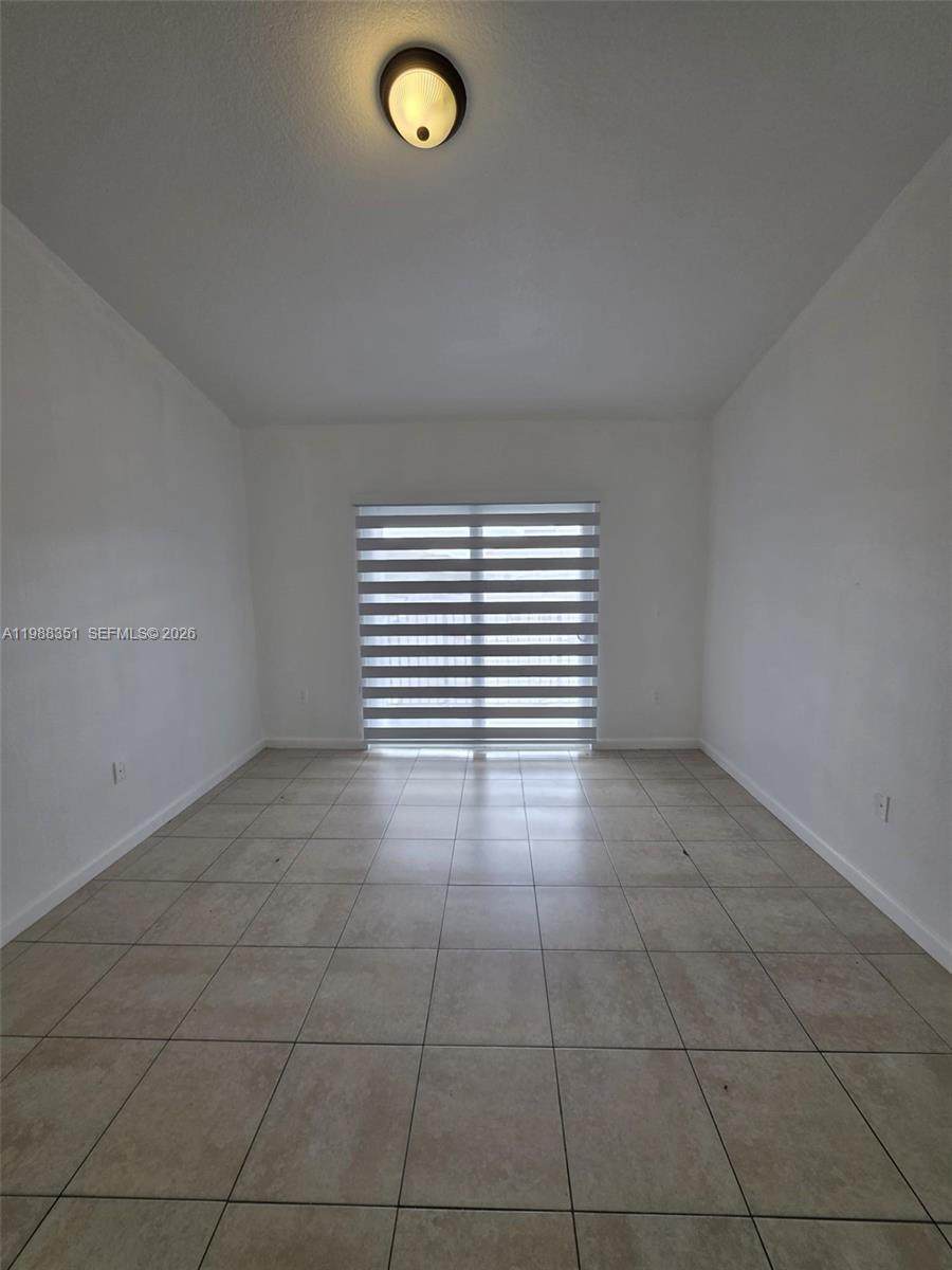 https://bt-photos.global.ssl.fastly.net/miami/1280_boomver_1_A11988351-2.jpg
