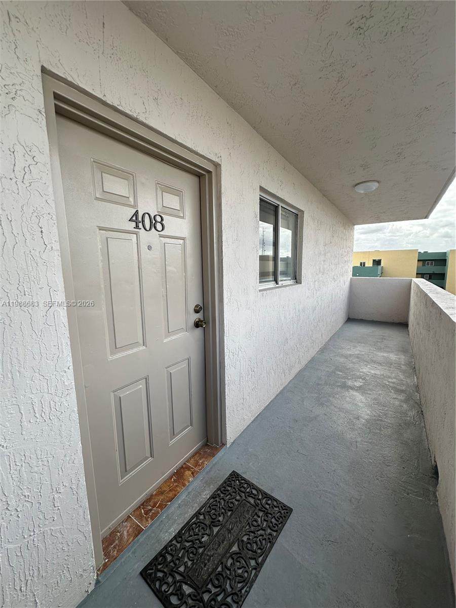 https://bt-photos.global.ssl.fastly.net/miami/orig_boomver_1_A11988683-2.jpg