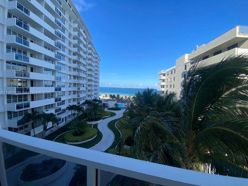 100 Lincoln Rd - Photo 1
