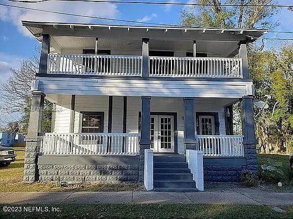 1129 Grothe St - Photo 1