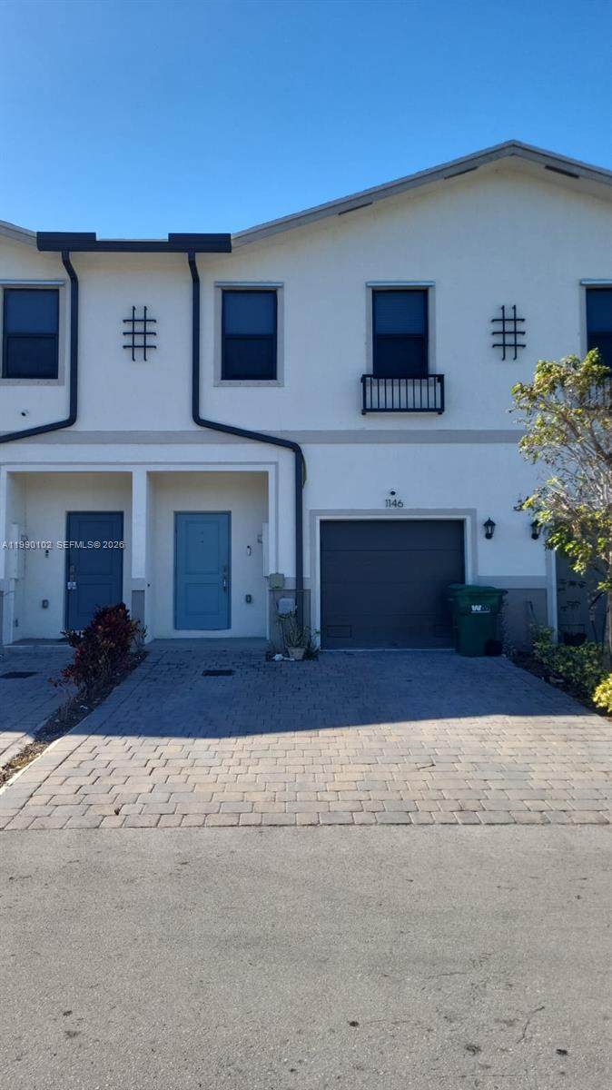 1146 6th Ave - Photo 1