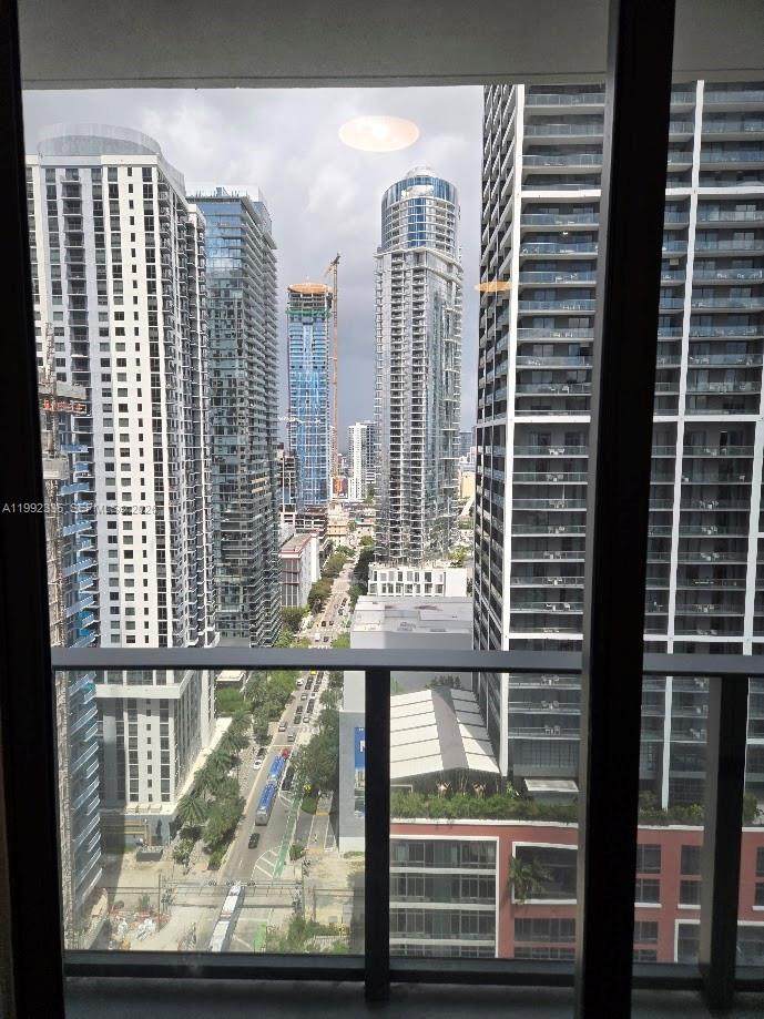 https://bt-photos.global.ssl.fastly.net/miami/orig_boomver_1_A11992335-2.jpg