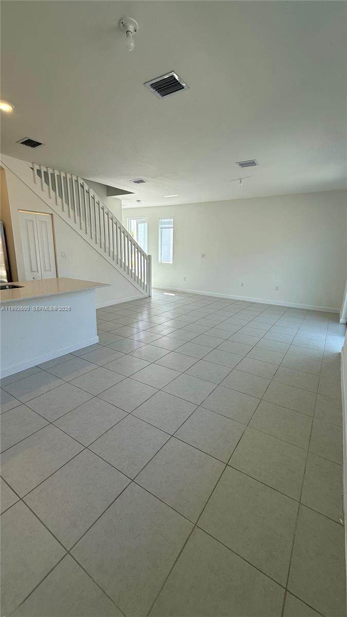 https://bt-photos.global.ssl.fastly.net/miami/orig_boomver_1_A11992600-2.jpg