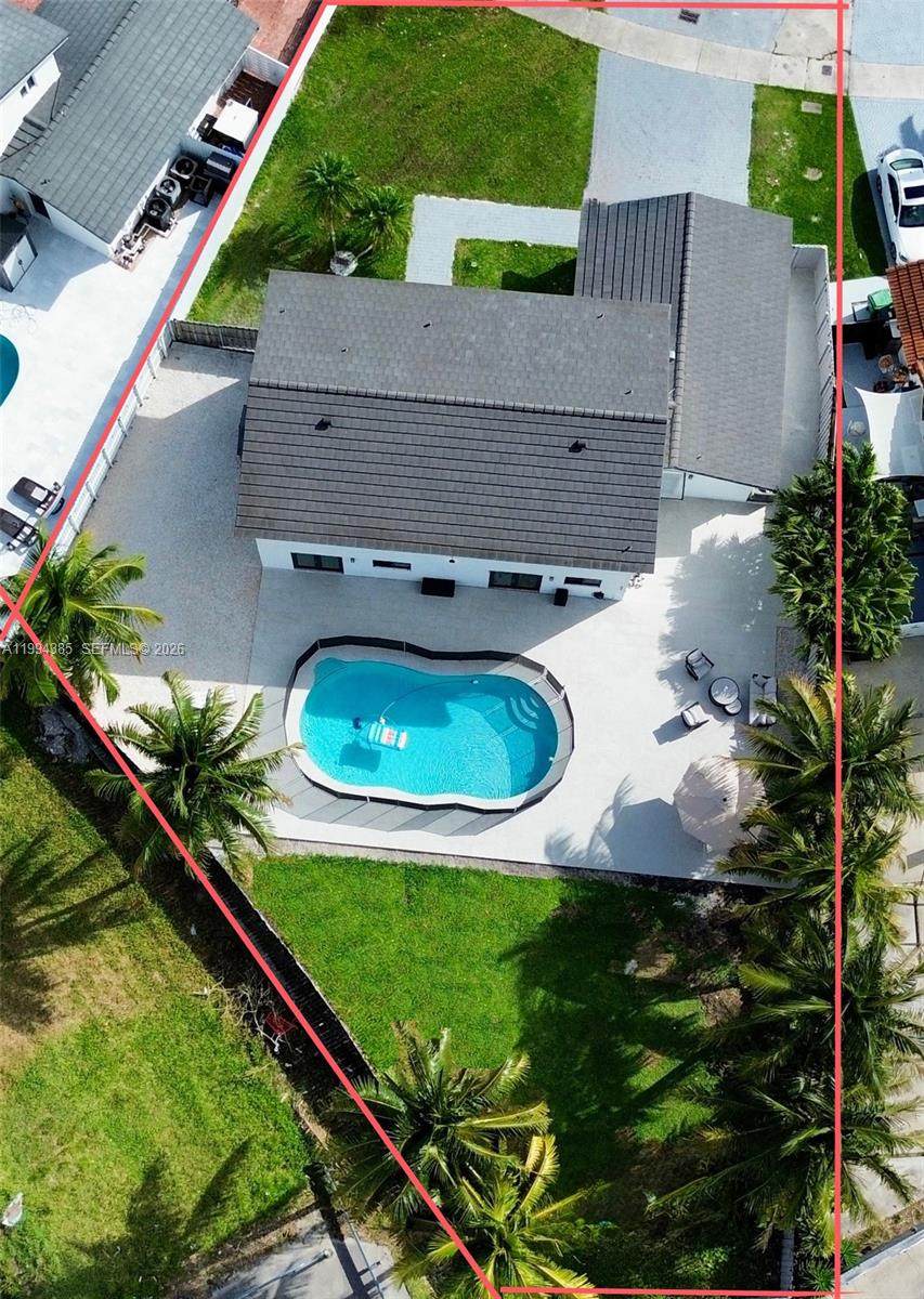https://bt-photos.global.ssl.fastly.net/miami/orig_boomver_1_A11994385-2.jpg