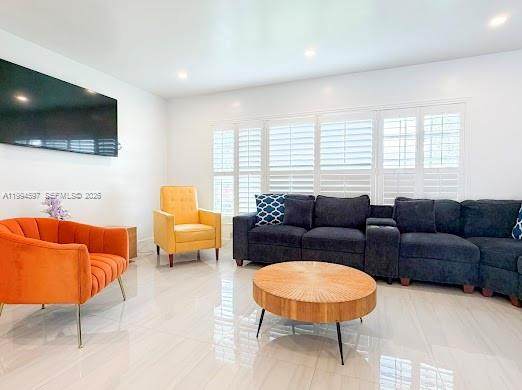 https://bt-photos.global.ssl.fastly.net/miami/orig_boomver_1_A11994597-2.jpg