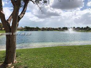 https://bt-photos.global.ssl.fastly.net/miami/orig_boomver_1_A11994779-2.jpg