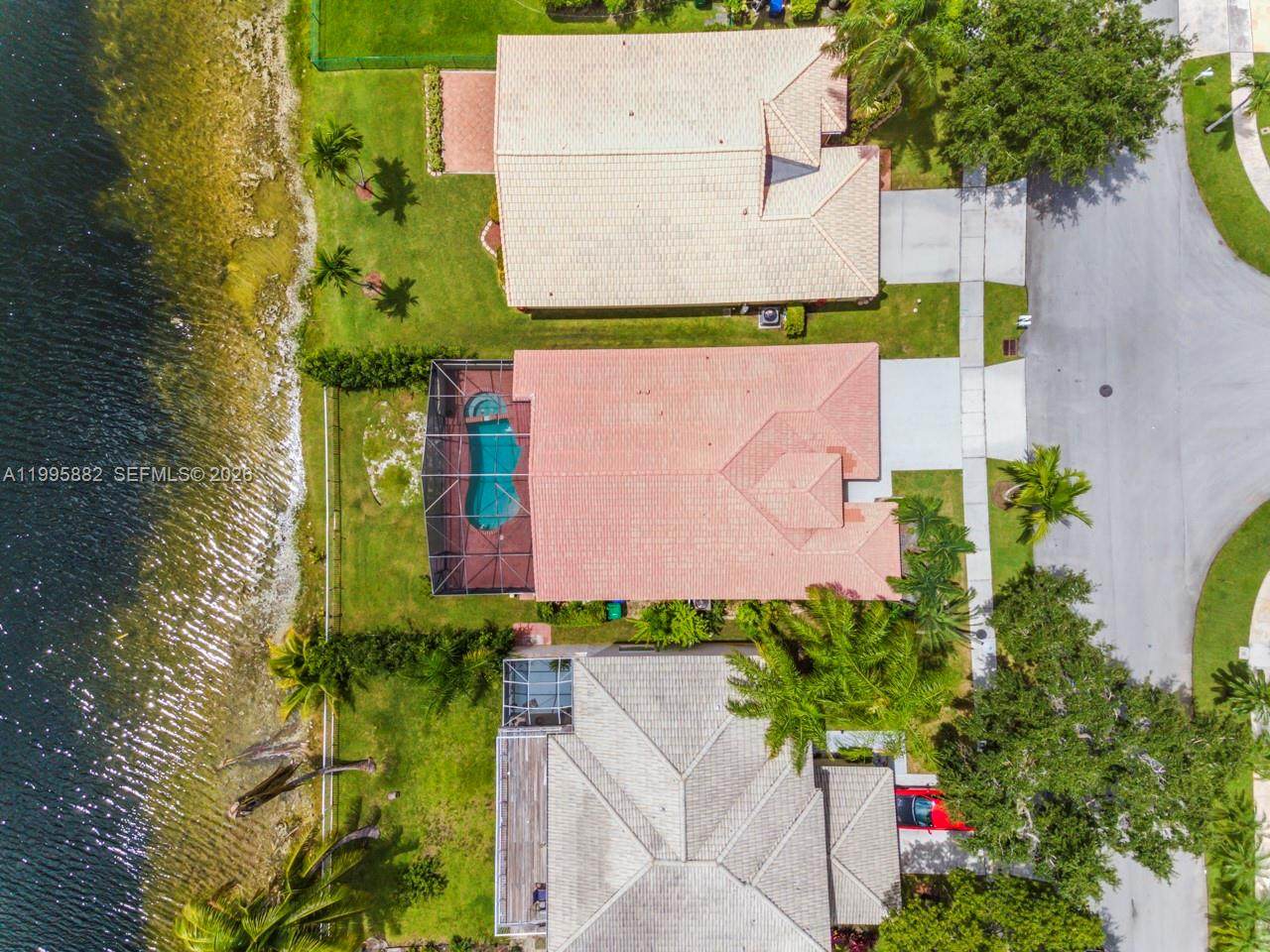 https://bt-photos.global.ssl.fastly.net/miami/orig_boomver_1_A11995882-2.jpg